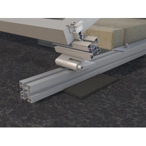 Gelenk für Solar-Aufständerung Klein, Detailansicht der Montage auf einem Dach.