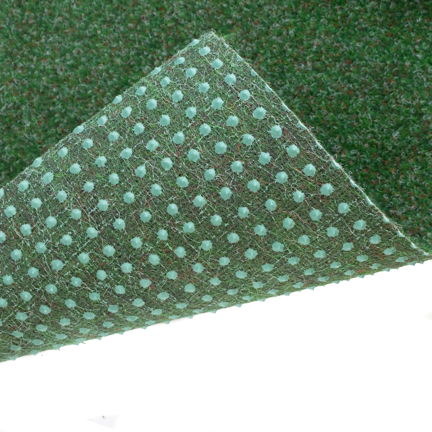 Primaflor Rasenteppich Green, Detailansicht der Rückseite mit Noppen für Belüftung.