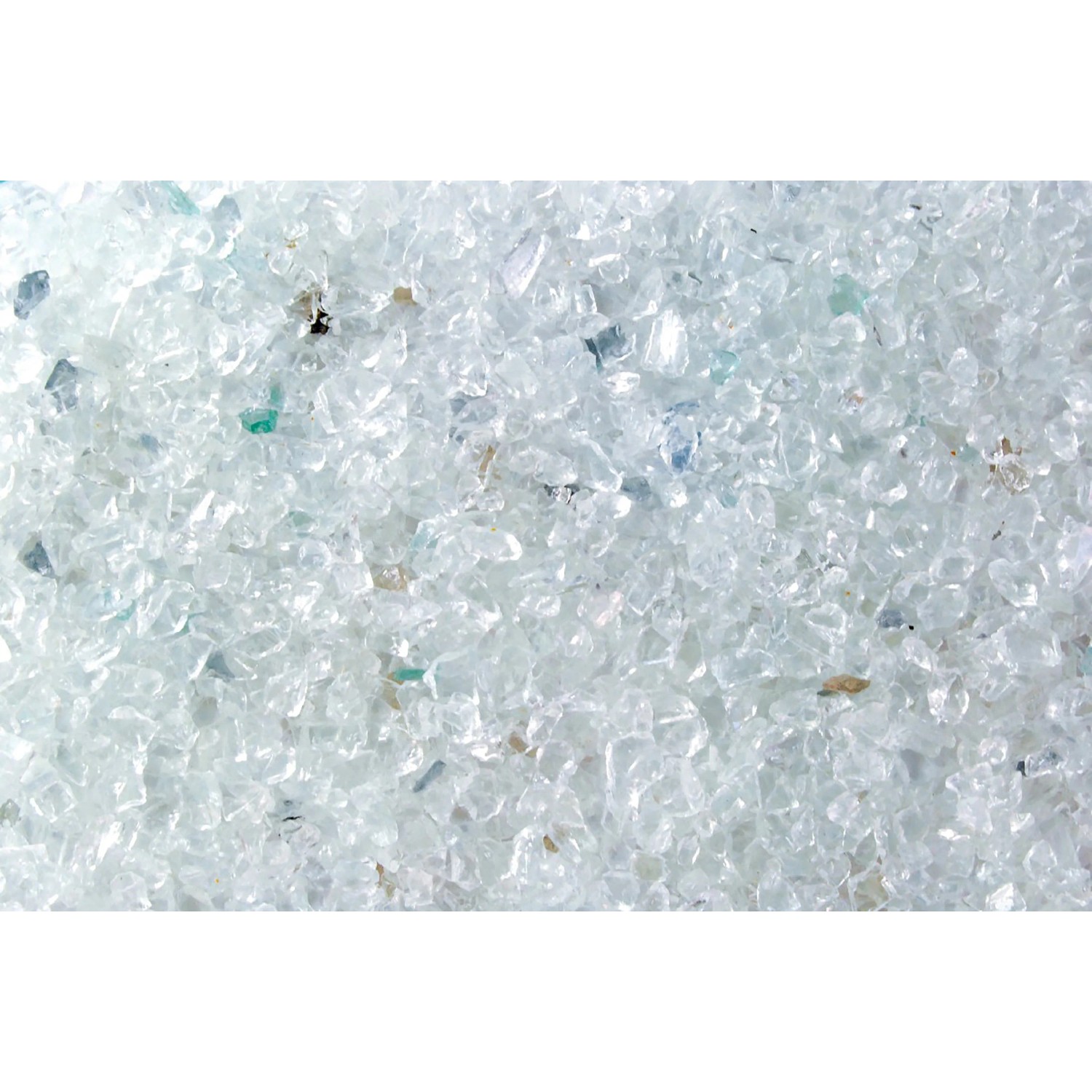 Kristallklarer Glassplitt (4-8 mm) im 10 kg Sack für Zierkies- und Splitt Anwendungen.