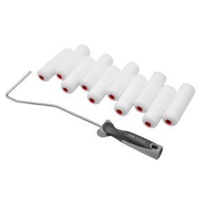Schaumwalzen-Set, 11-teilig: 10 Farbroller (10 cm breit) und Stahl-Steckbügel mit Kunststoffgriff.