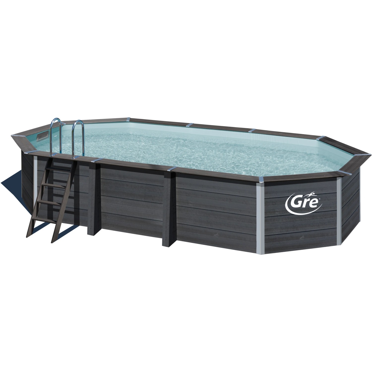 Ovaler Gre Composite Pool Avantgarde 664x386x124 cm mit Leiter und LED-Beleuchtung.
