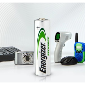 Energizer Power Plus AA Akku, 2000 mAh, 4er-Pack, wiederaufladbar für Geräte mit mittlerem Energiebedarf.