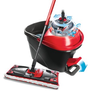 Vileda EasyWring UltraMax Turbo Bodenwischer-Set mit Eimer und Auswring-Mechanismus.