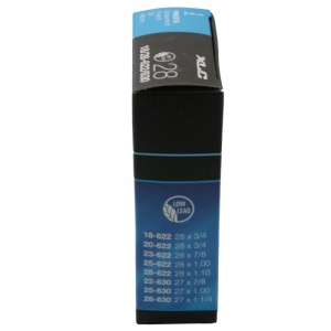XLC Fahrradschlauch VT-S28 Verpackung, schwarz-blau. Zeigt Größenangaben für Rennrad 28 Zoll und Sclaverand Ventil.