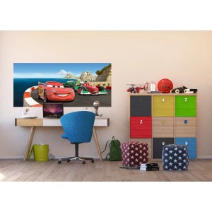 Disney Cars Fototapete in Blau, Rot und Grün, 202x90cm, im Kinderzimmer.