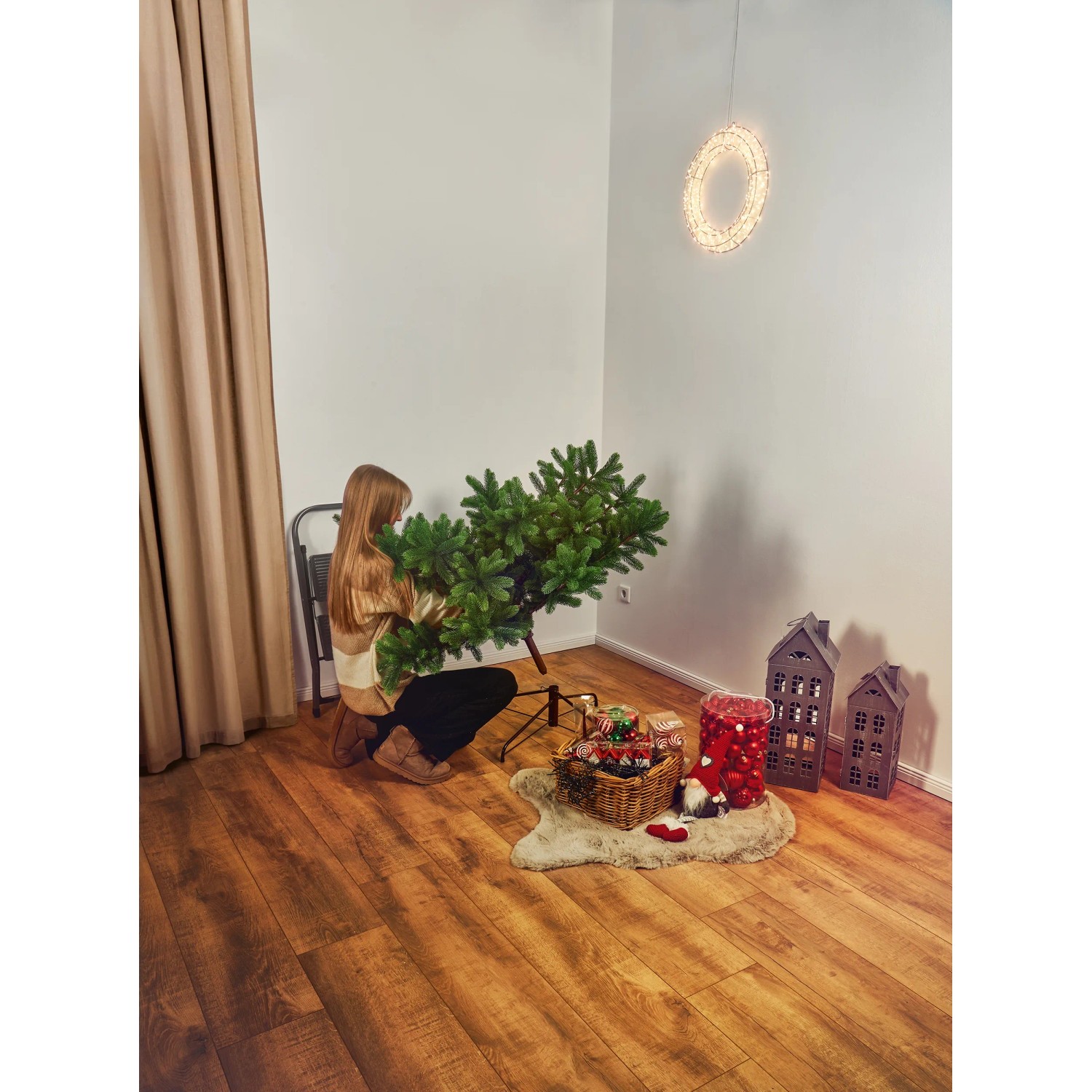 Künstlicher Weihnachtsbaum Nagano 240 cm Grün mit Ständer kaufen bei OBI