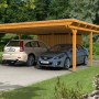 Skan Holz Carport Emsland mit Abstellraum, Eiche hell, für zwei Autos. Holzkonstruktion mit Flachdach.