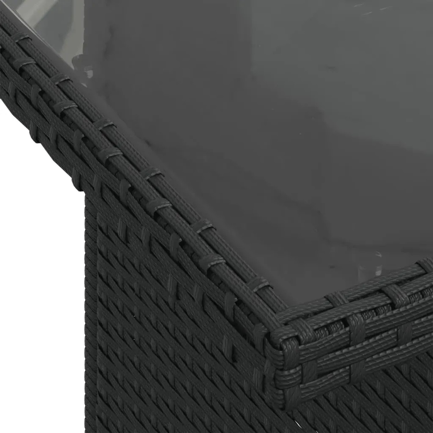 Detailaufnahme: Schwarze vidaXL Garten-Sofagarnitur aus Poly Rattan mit Glasplatte.