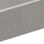 Detail einer grauen Küchenzeile mit strukturierter Oberfläche und weißer Kante. Passend für moderne Einbauküchen.