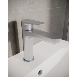 Ideal Standard Waschtischarmatur Silver mit Push-Open-Funktion und 125 mm Ausladung.