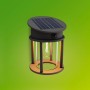 Schwarze Philips Solar-Wandleuchte Geri mit Bewegungssensor für den Außenbereich.
