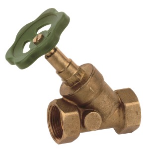 Glänzendes Messing Schrägsitzventil ohne Entleerung, 24,2 mm (3/4 IG) mit grünem Griff.