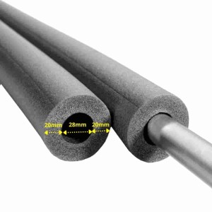 Grauer Climaflex Isolierschlauch, 28 mm Durchmesser, für Kupferrohre im Heizungsbau.
