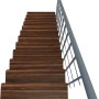 Minka Mittelholmtreppe Comfort Top in Walnuss/Grau, Ansicht von unten. Holzstufen mit grauem Geländer.