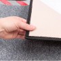 Karat Kabelmatte rot-weiß, 40x120cm, mit Warnumrandung und rutschfester Rückseite als Kabelschutz.