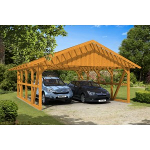 Skan Holz Carport Schwarzwald, Eiche, mit zwei Autos. Satteldach-Carport aus Holz mit Dachlattung.