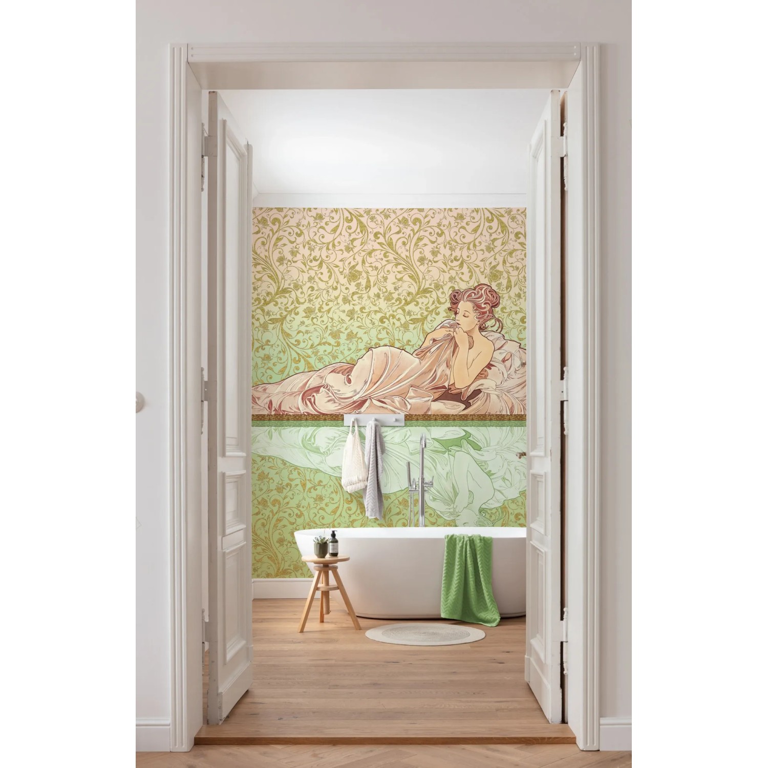 Komar Vlies Fototapete Réflexion 200x280 cm im Badezimmer mit Jugendstil-Motiv.