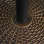 Detailaufnahme: Bronze-farbener Outsunny Schirmständer mit geflochtenem Muster und schwarzem Rohr.