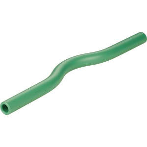 Grüner PPR-Überspringbogen DN 20 für Sanitärinstallationen.