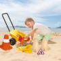 Hape Sandspielzeug-Set, 9-teilig, mit Junge am Strand, Eimer, Schaufel, Kipper und Verkehrskegel.