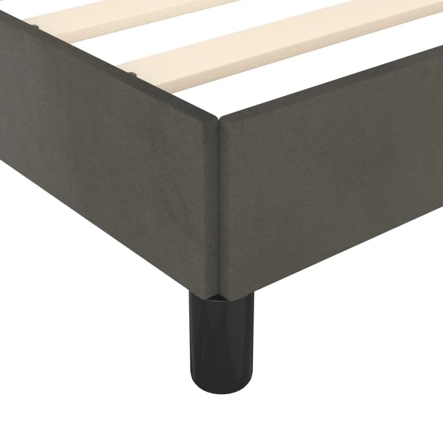 Detailaufnahme: Dunkelgraues Samt-Bettgestell 140x200 mit Holzlattenrost.
