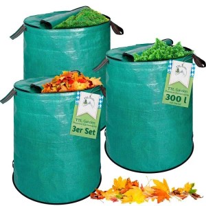 Drei grüne TTL GARDEN Gartensäcke 300 L im 3er Set mit Reißverschluss-Deckel, selbststehend, gefüllt mit Laub und Grünschnitt.