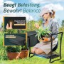 Frau kniet auf Sekey Kniebank 2 in 1 für Gartenarbeit, gepolstert, klappbar, mit Werkzeugtasche im Garten.