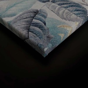 Detailansicht: Bricoflor Leinwandbild mit Pfingstrosen, Papageien, Blumen in Blau und Rosa, 120x80 cm.