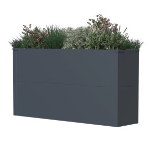 Westmann Pflanzkübel Talus L, 100x25x52 cm, Anthrazit, bepflanzt mit Gräsern und Blumen.