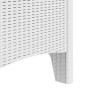 Detailansicht: Weißer vidaXL Gartenstuhl (2er-Set) aus Polypropylen mit Rattan-Optik.