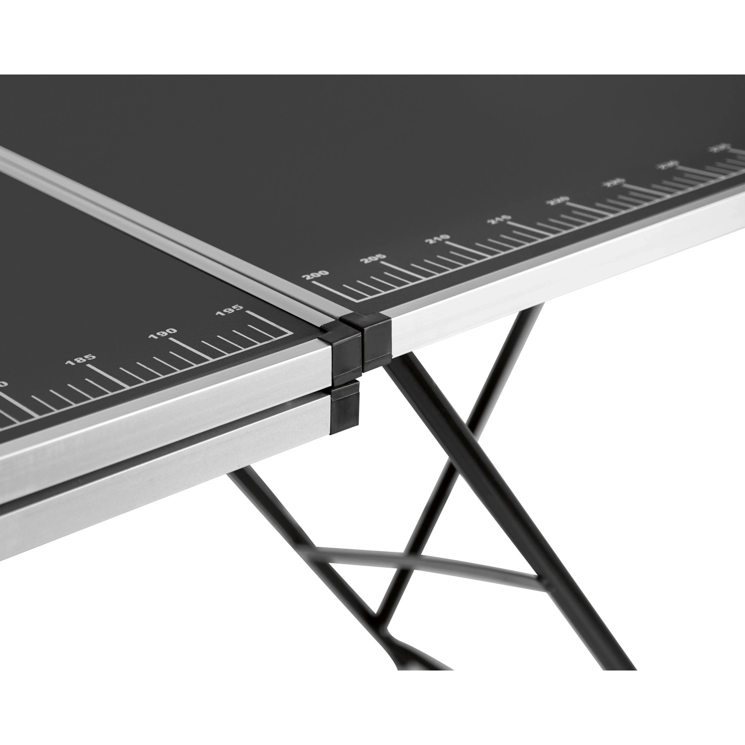 Detailansicht LUX Mehrzwecktisch MZT-300/60 Basic, 3 m Tapeziertisch mit Messskala.