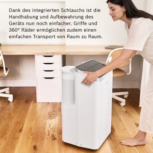 Mobiles Bosch Klimagerät Cool 5000 mit Inverter-Technologie wird von einer Frau geschoben.