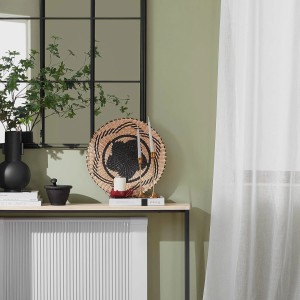 SoBuy Konsolentisch FSB19-XL-Z in Natur mit Deko-Elementen auf einer Kommode.