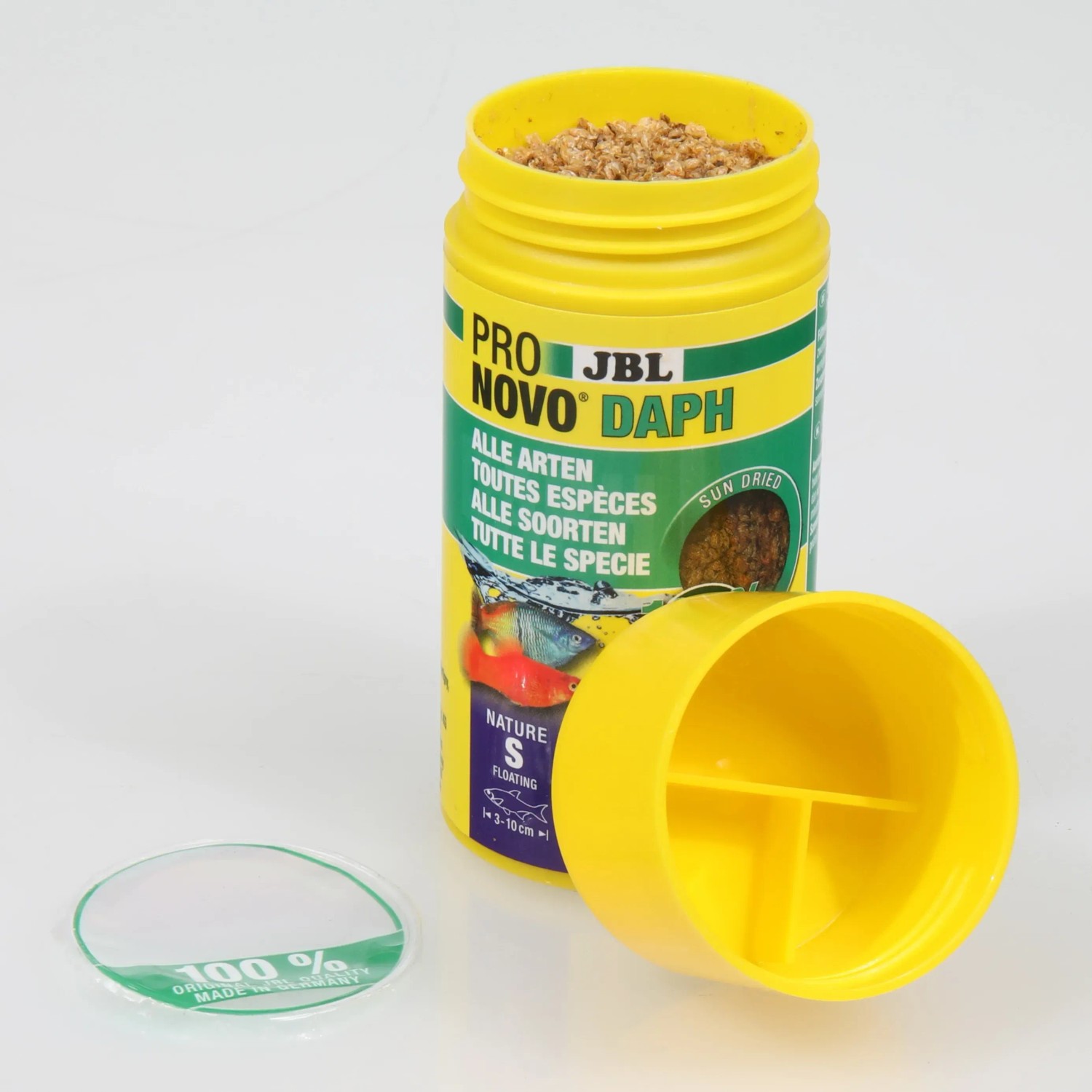 Jbl Pronovo Daph 100ml Fischfutter Dose mit geöffnetem Deckel und Wasserflöhen.