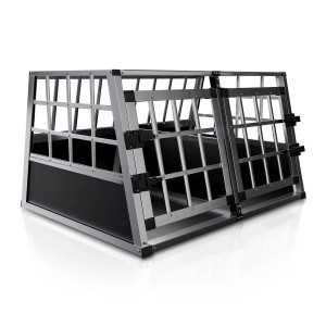 Juskys Alu Hundetransportbox L-X für mittelgroße Hunde, mit Gittereinsätzen für gute Belüftung.