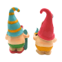 Dekohelden24 XL 2er Set Gartenzwerge als Urlauber Gartenzwerg Dekozwerge aus Keramik Größe L/B/H ca 11 x 8 x 17 cm_5