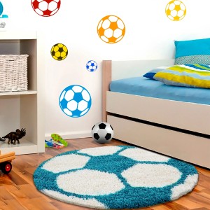 Türkiser, runder Ayyildiz Kinderteppich Fun 6001 mit Fußballmuster, Ø 120 cm.