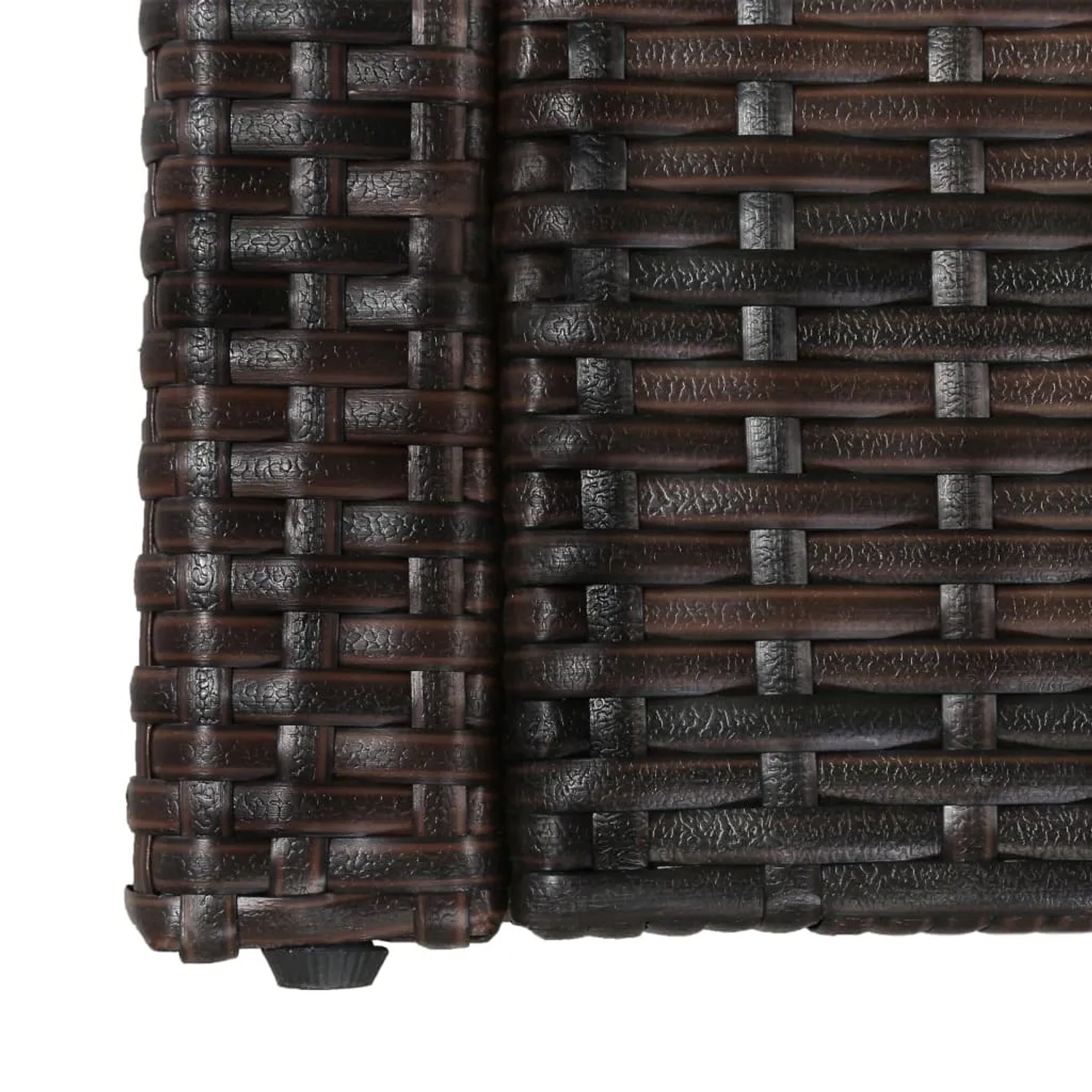 Detailaufnahme: Geflecht aus braunem Poly Rattan des vidaXL Garten-Lounge-Sets.