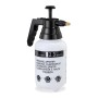 Relaxdays Pumpsprühflasche, 1L, schwarz-weiß mit Messingdüse. Ideal für Garten und Haushalt.