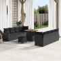 Schwarzes 11-teiliges vidaXL Garten-Sofa-Set aus Poly Rattan mit Tisch und Hockern.