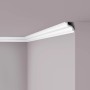 Weiße NOEL & MARQUET NMC K NOMASTYL Eckleiste (2m) an Wand und Decke.