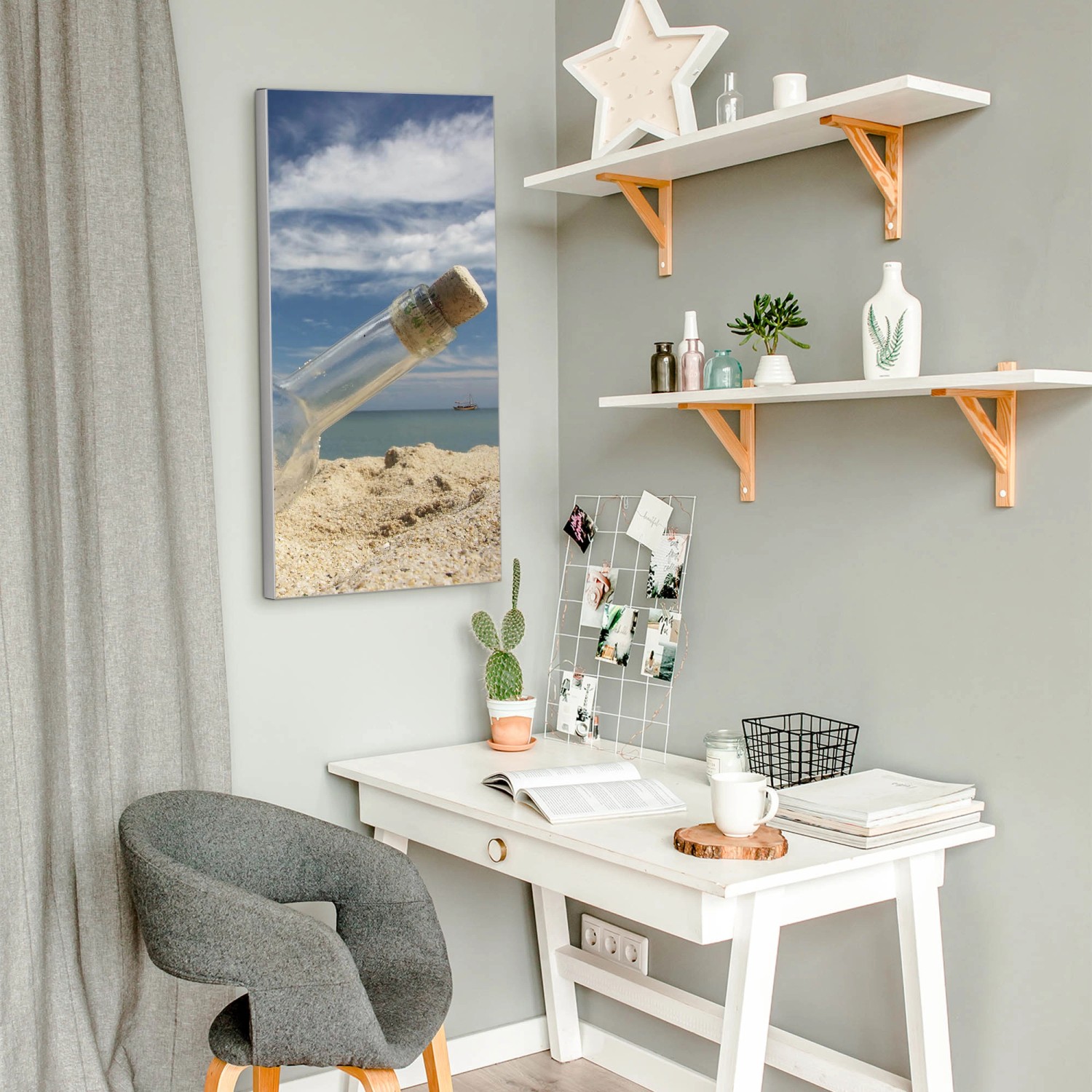 Magnettafel Flaschenpost 37x78cm: Silberne Magnetwand mit Motiv als Wanddekoration.