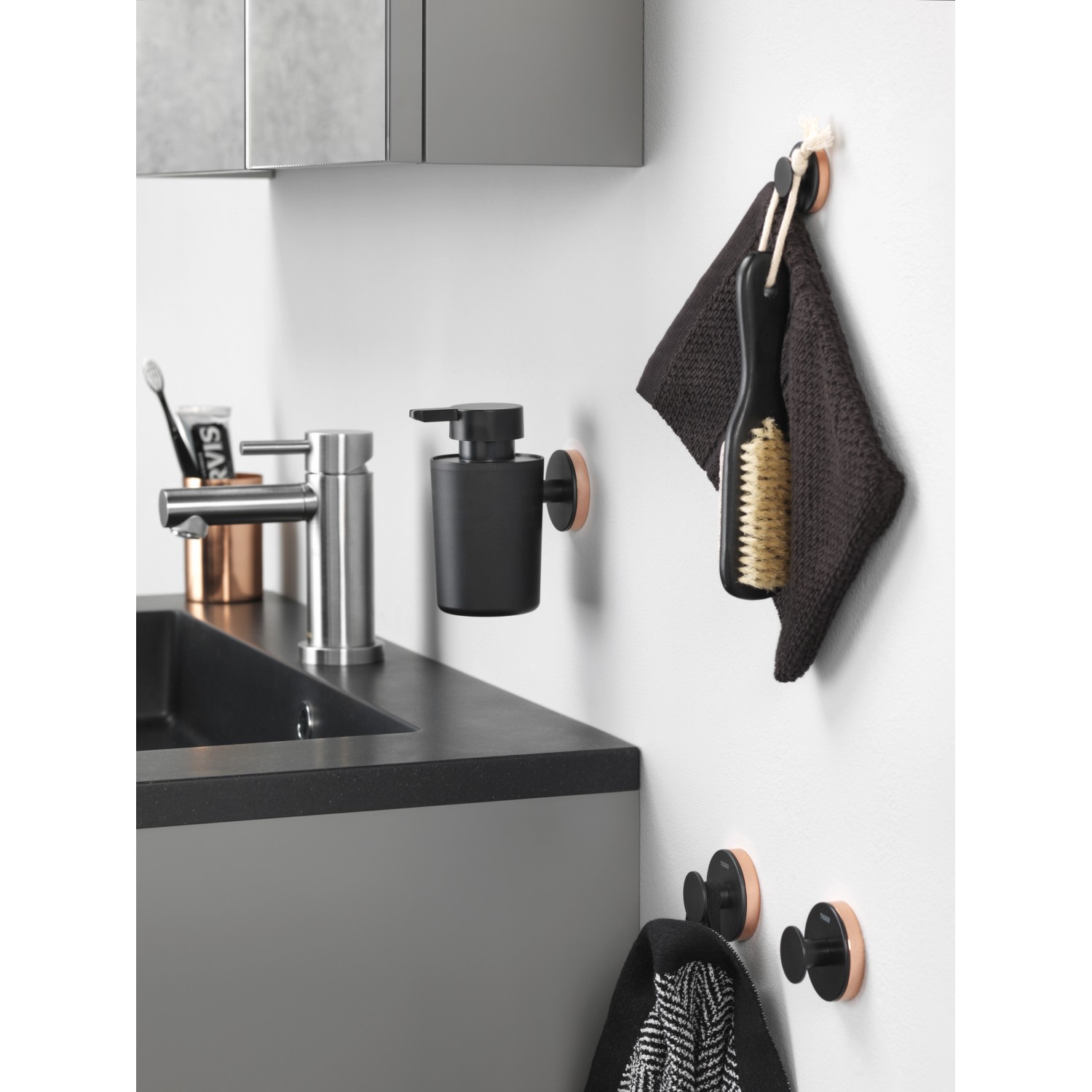 Toilettenpapierhalter Schwarz, Selbstklebend & Mit Ablage - Ohne Bohren, Für Bad & Küche