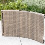 Zusammengeklappte Merxx Waikiki Gartenliege mit Auflage, Kunststoffgeflecht naturfarben.