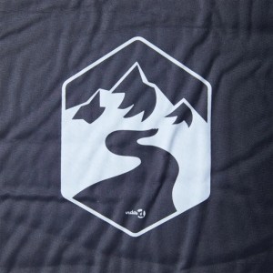 vidaXL Selbstaufblasende Isomatte mit Kissen Grau 4007133