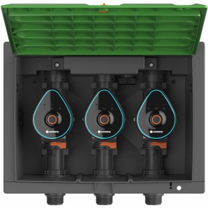 Gardena Ventilbox mit 3 Bluetooth Bewässerungsventilen für automatische Gartenbewässerung.