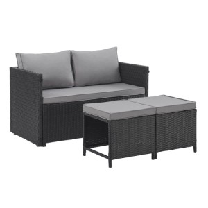 Schwarzes Polyrattan Gartenmöbel Set Athina: Sofa und zwei Hocker mit grauen Kissen für Balkon & Terrasse.