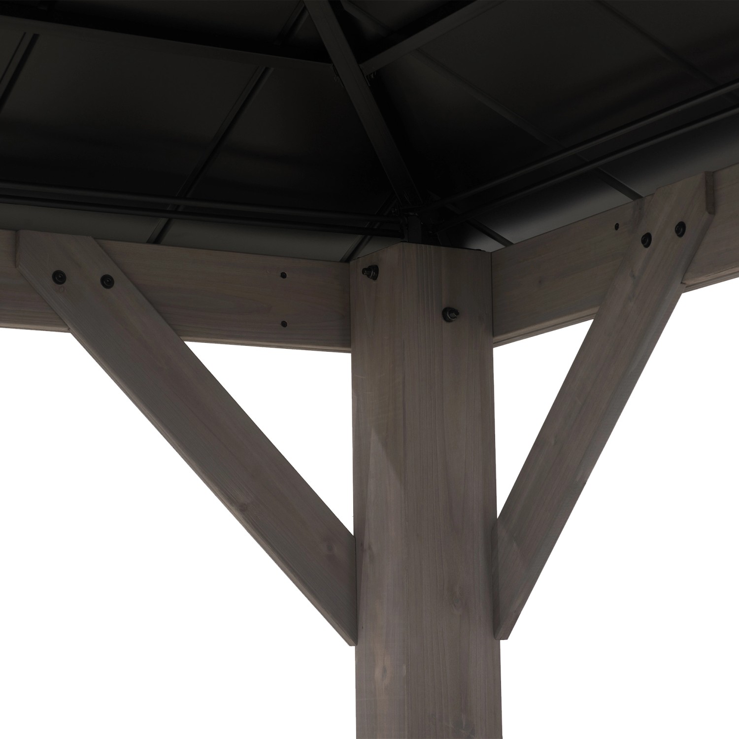 Detailansicht des Sunjoy Gazebo Rysy: Zedernholz-Konstruktion mit schwarzem Dach.