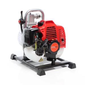 Xpotool Benzin Wasserpumpe mit rotem 2-Takt-Motor, weißem Tank und schwarzem Rahmen. Gartenpumpe für vielseitigen Einsatz.