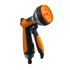 Orange Jardinion Gartenbrause mit 7 Modi für Bewässerung.